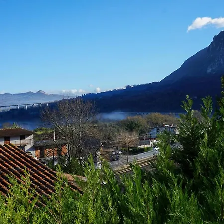 Casale Del Borgo לינה וארוחת בוקר San Severino