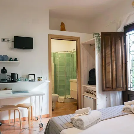 Bed and Breakfast Casale Del Borgo 3*
