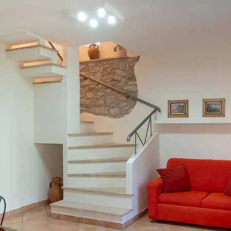 Casale Del Borgo 3* San Severino