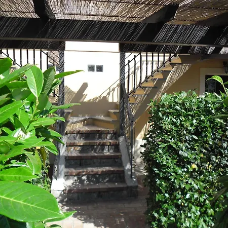 Casale Del Borgo 3*