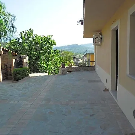 Bed & Breakfast Casale Del Borgo 3*