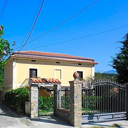 לינה וארוחת בוקר Casale Del Borgo San Severino
