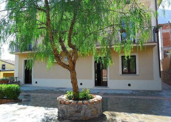 Casale Del Borgo 3* San Severino